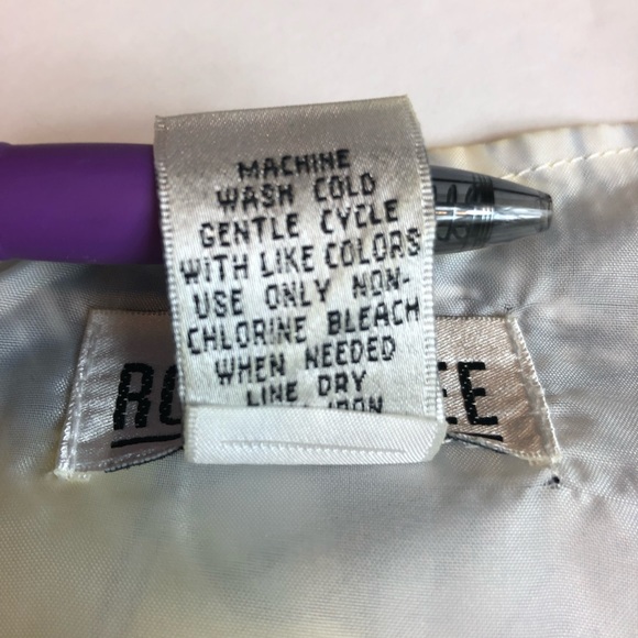 Robbie Bee Spring Floral Short Modest Sun Dress - Picture 4 of 8